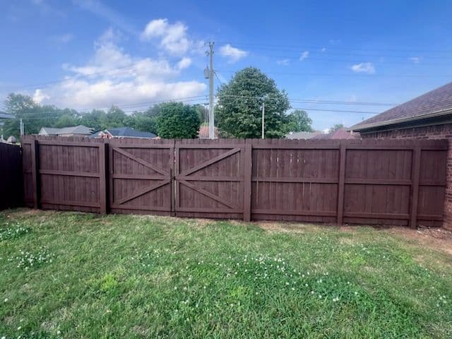 Gallery photos for Transformative Fence Makeover in Harvest Alabama: Image #3