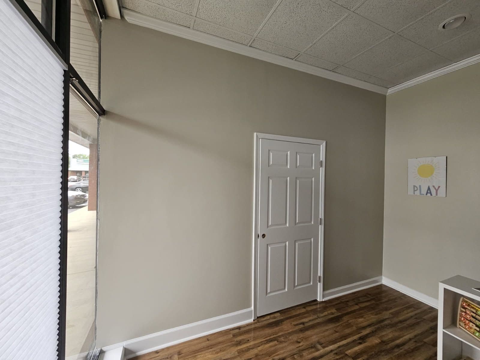 Seamless Wall Addition in a Modern Office Space